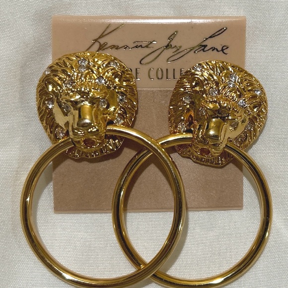 Kenneth Jay Lane Couture Collection Lions Head Door Knocker Clip On Earrings - Picture 4 of 12